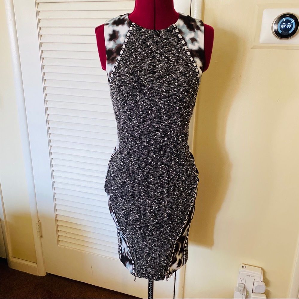 Rachel Roy Mixed Media Bodycon Dress. Size 2.